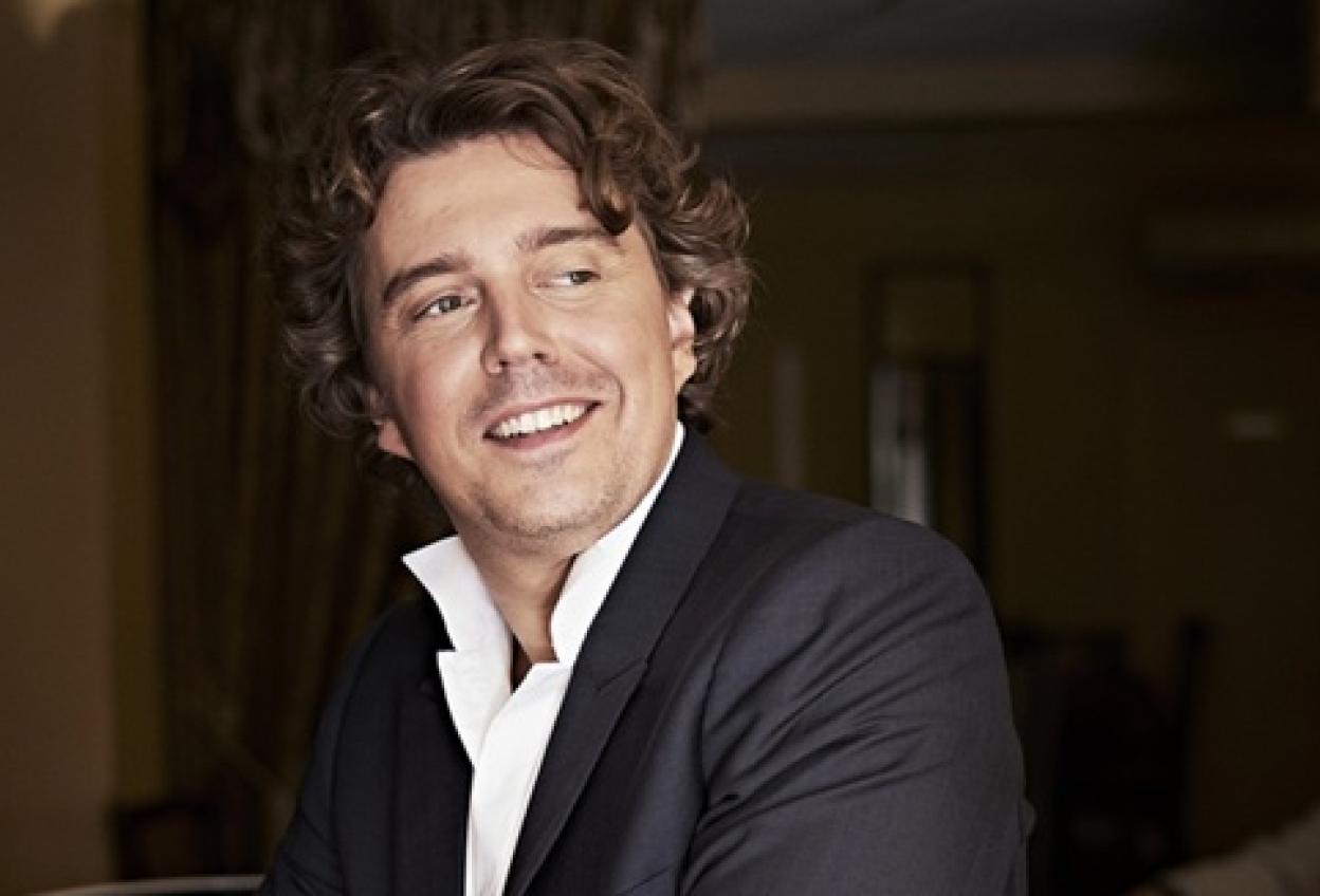 Alex Vizorek : 2 1/2 [COMPLET]